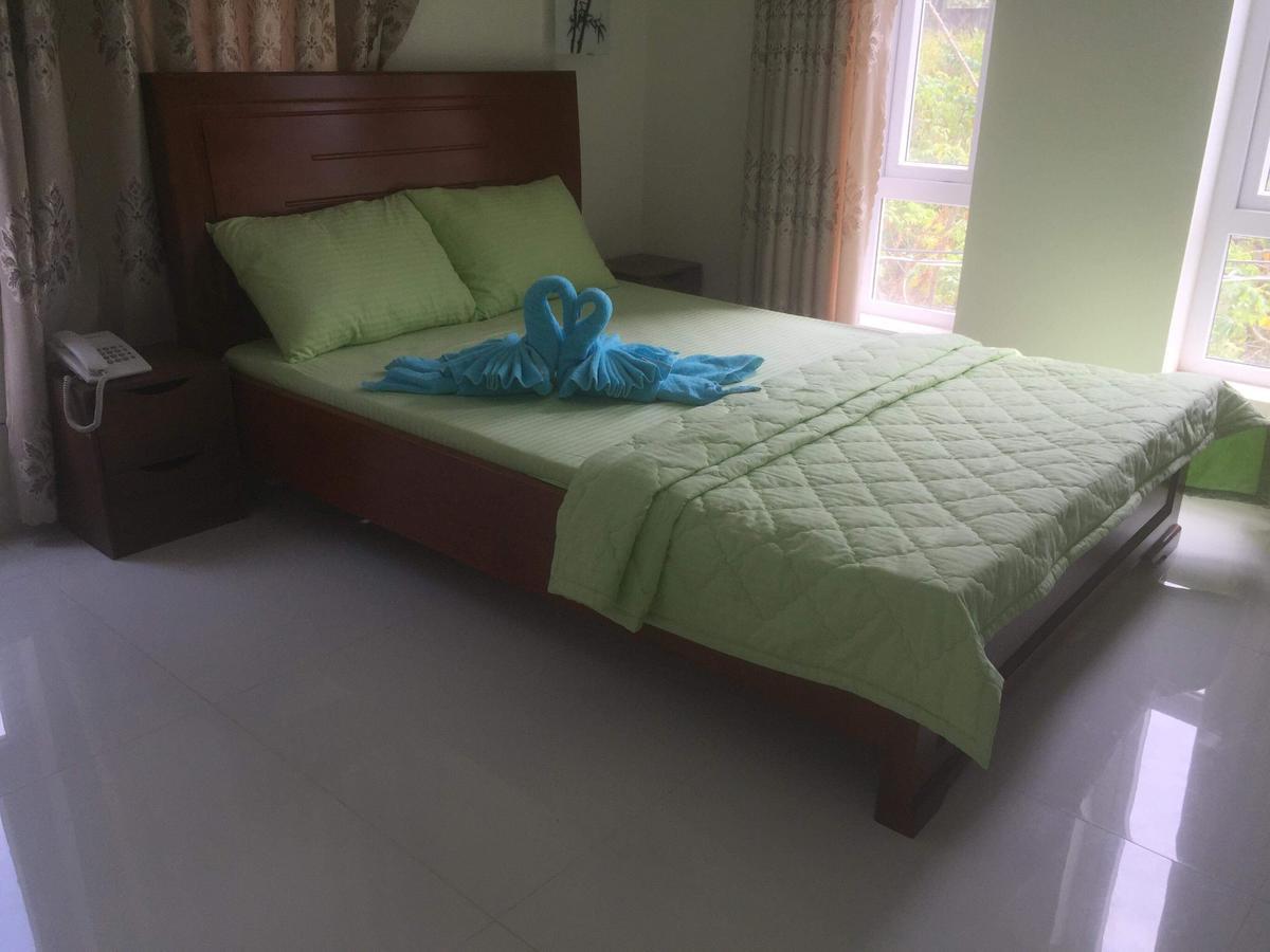 Khách Sạn Thủy Young Vung Tau Esterno foto