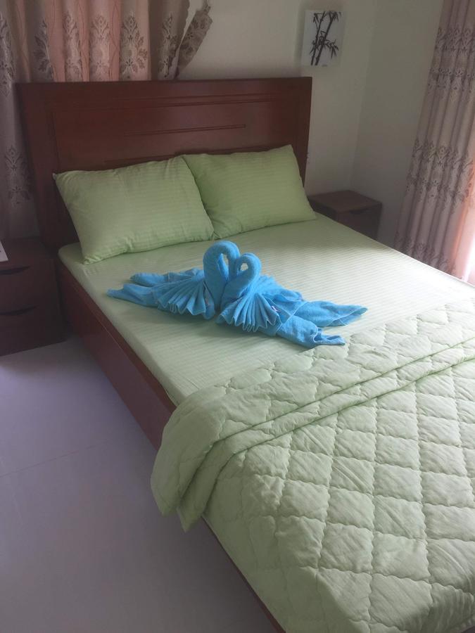 Khách Sạn Thủy Young Vung Tau Esterno foto
