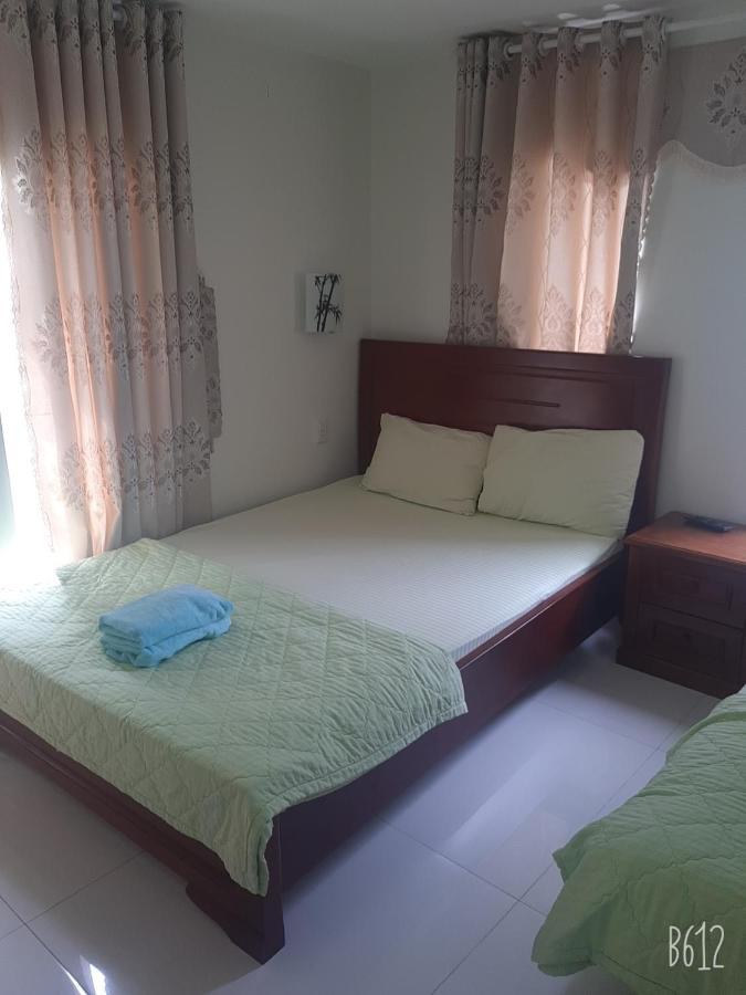 Khách Sạn Thủy Young Vung Tau Esterno foto