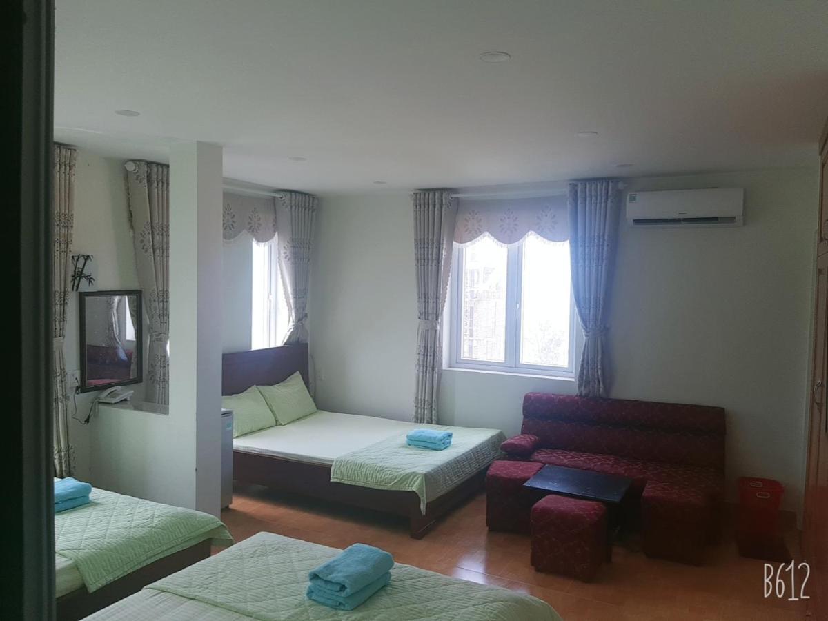 Khách Sạn Thủy Young Vung Tau Esterno foto